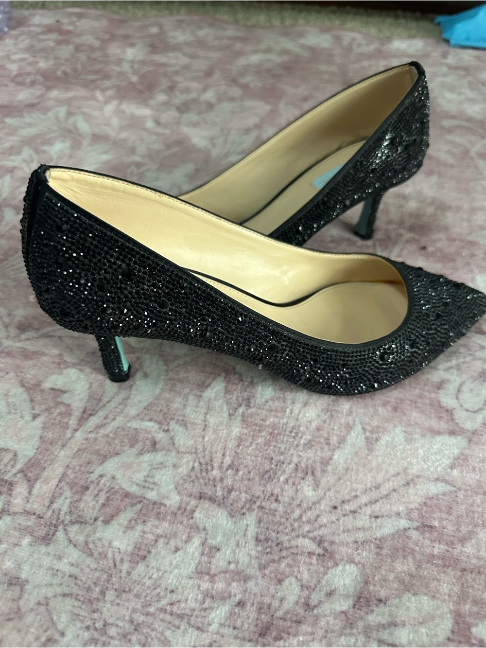 Betsey Johnson Black Glitter Pointed Toe Kitten Heel Pumps